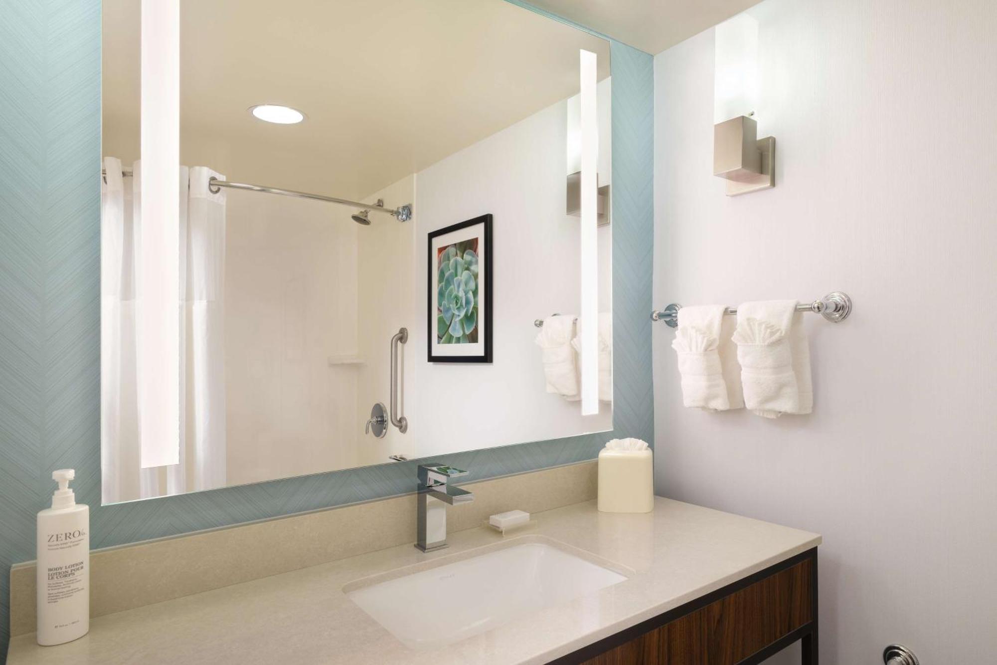 Hilton Garden Inn Houston/Bush Intercontinental Airport Extérieur photo